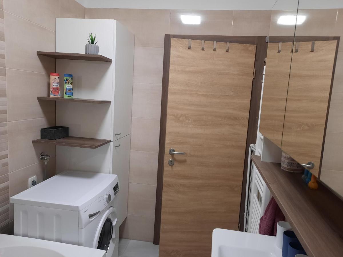 Apartman Ines เวลิคาโกริตซา ภายนอก รูปภาพ